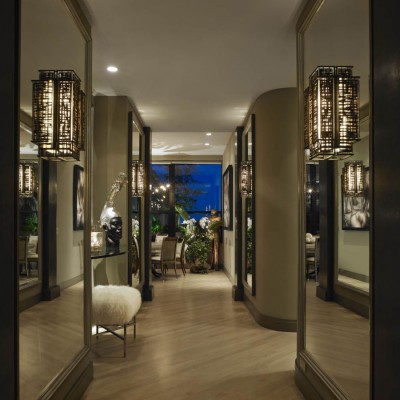 Metropolitan Inspired Foyer Design and Decor