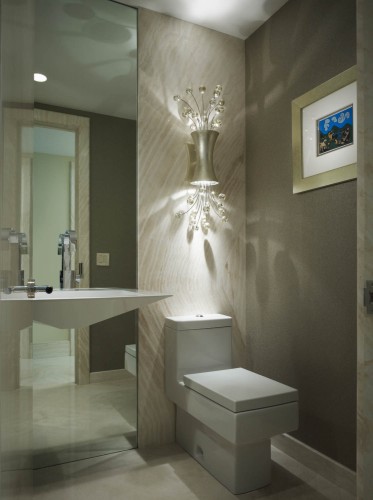 Bathroom Design With A Modern Feel